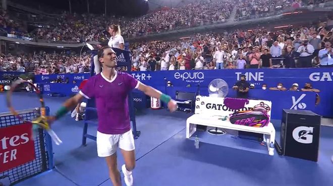 中的决定性 中的决定性